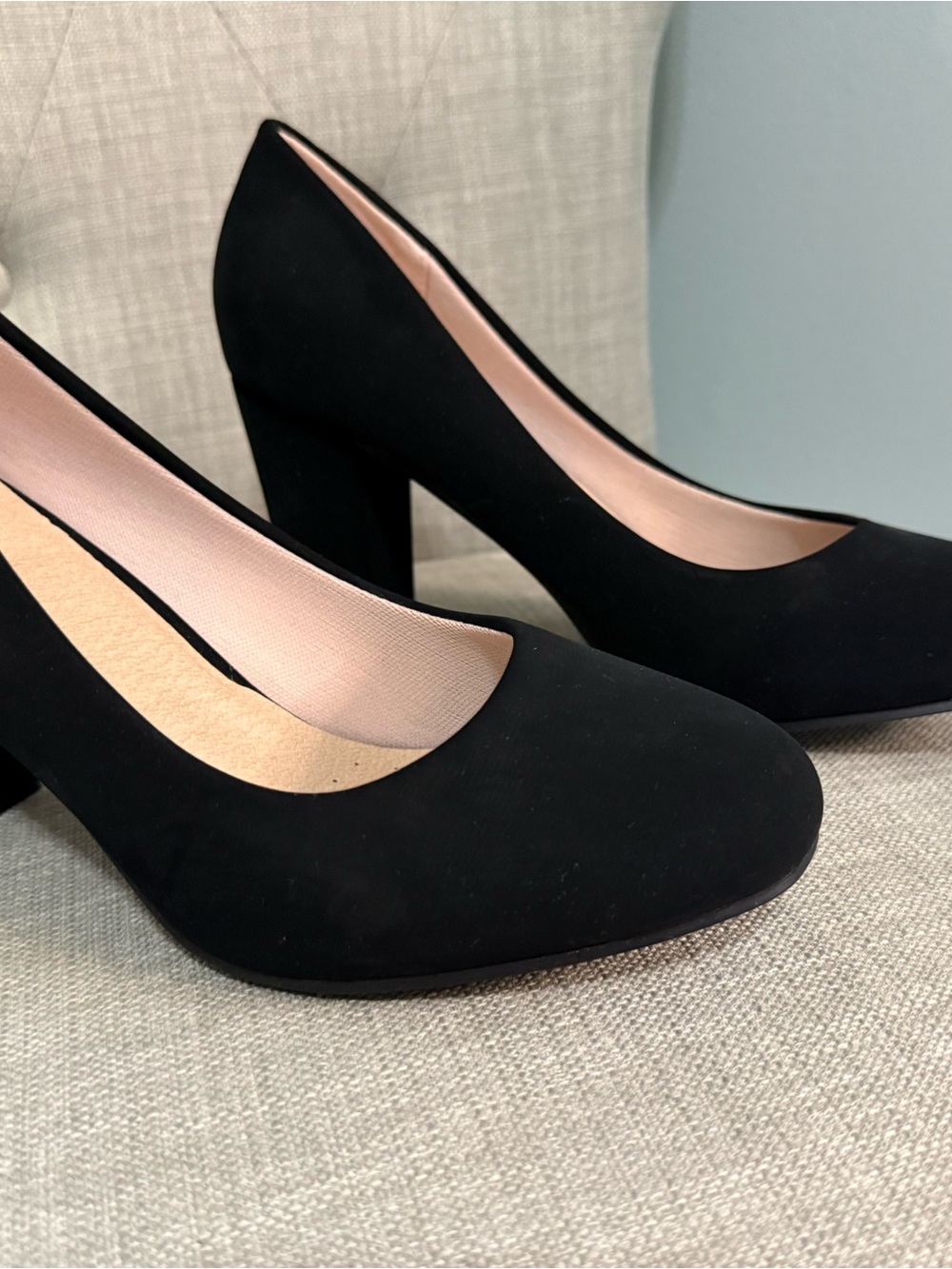 Classic Black Chunky high heel shoes